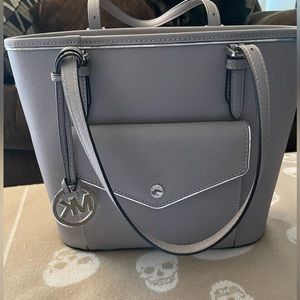 Michael Kors Tote in Gray Like New